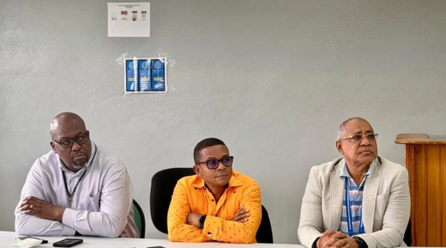 GOUVÈNMAN AN AKSELERE PWOSESIS POU MODÈNIZE AYEWOPÒ ANTOINE-SIMON NAN VIL OKAY